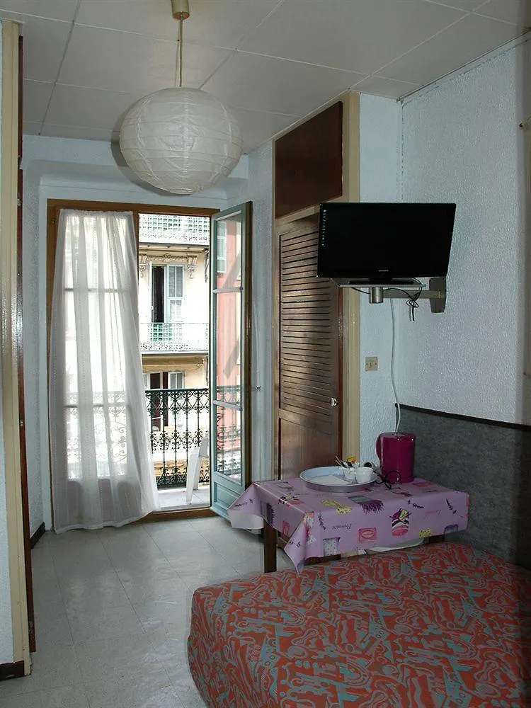 Hotel Monet Nice 2*,  France