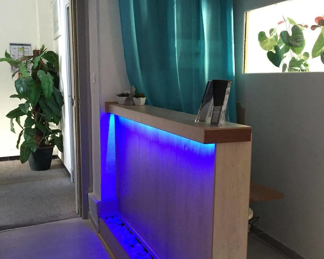 ** Hotel Hôtel Monet Nizza Francia