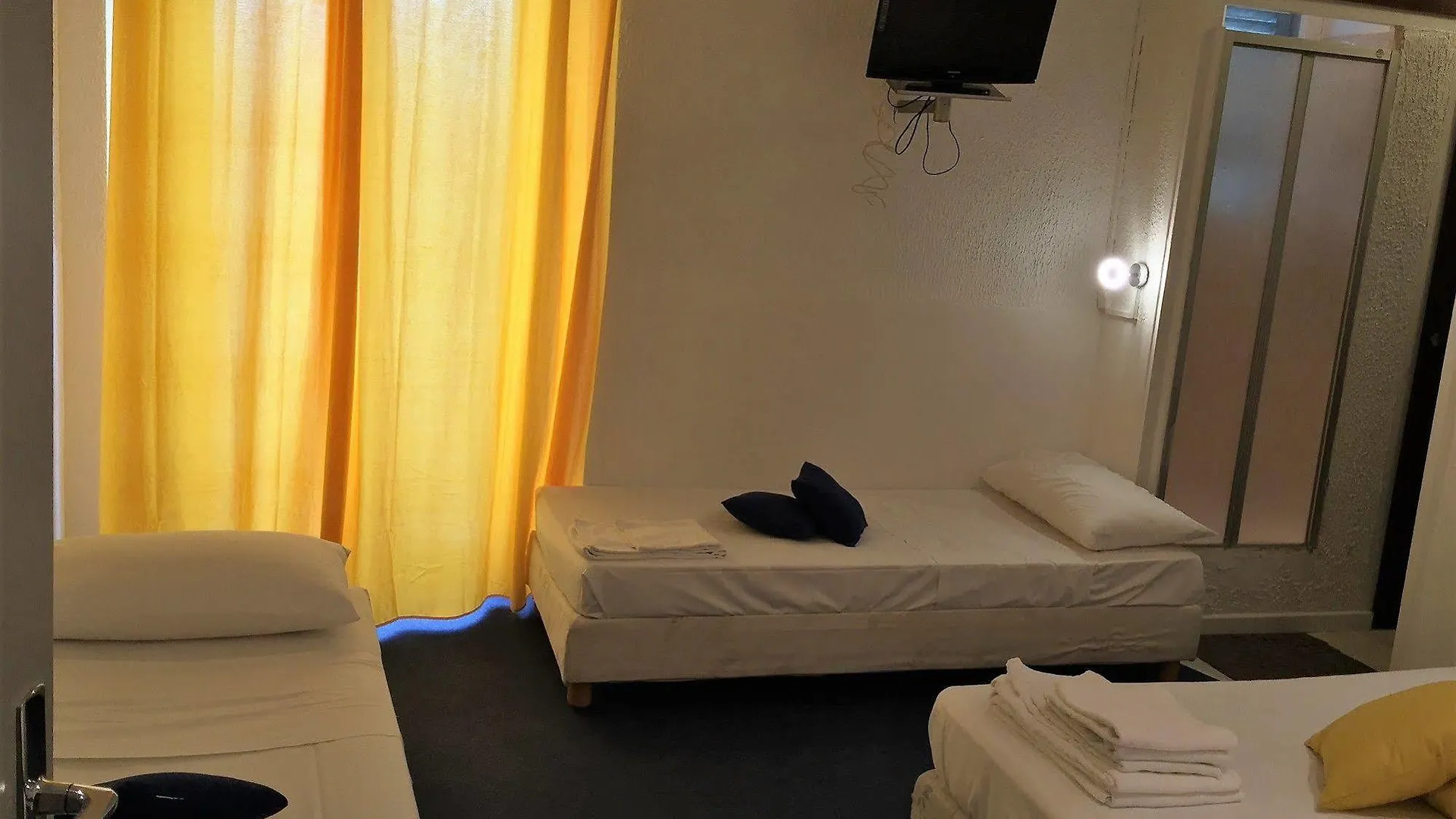 ** Hotel Hôtel Monet Nizza Francia